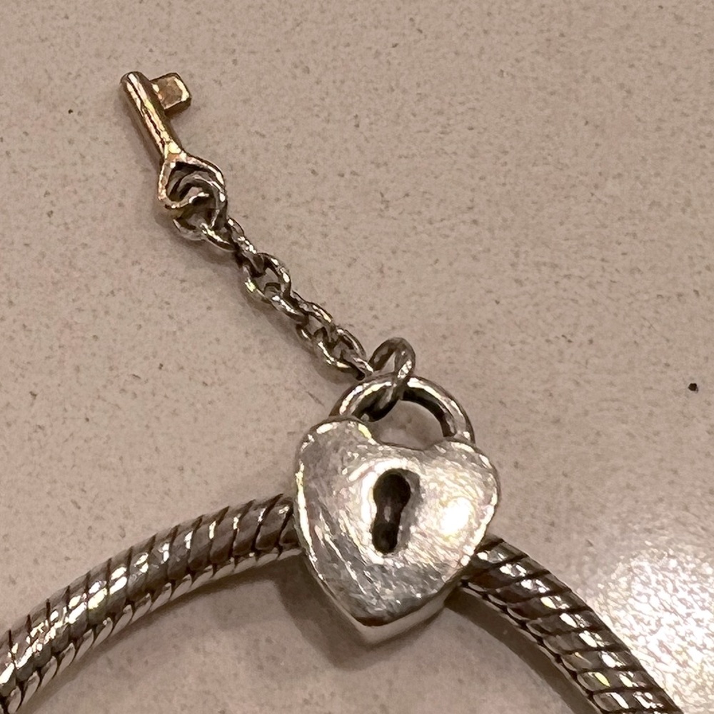 Pandora Key To My Heart Charm